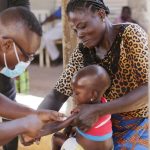 Erstes Malaria-Medikament für Säuglinge zugelassen – Hoffnung für Afrika