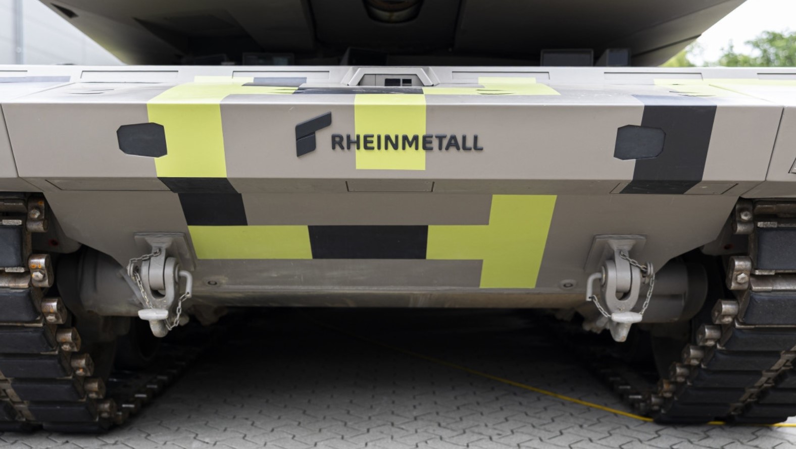 Rheinmetall eröffnet größte Munitionsfabrik