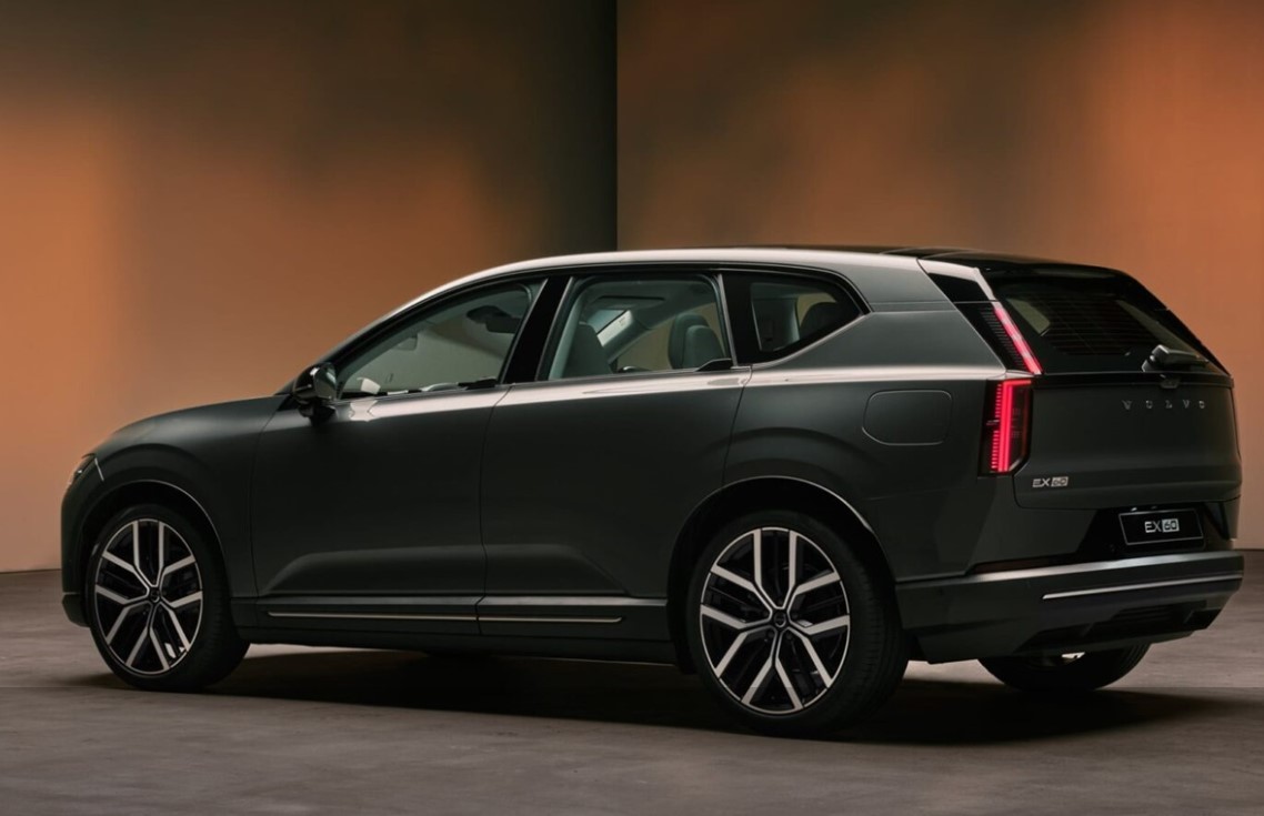 Volvo präsentiert Elektro-SUV EX60