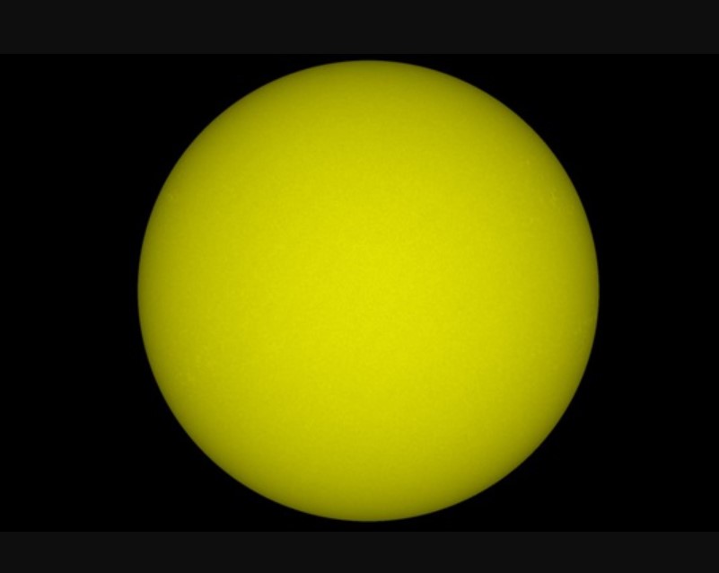 Sonne ohne Sonnenflecken