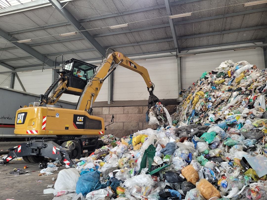 Moderne Anlage zur Sortierung und Verarbeitung von Recyclingmaterial in Deutschland